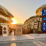 公寓 Higueron Valley Garden With Private Pool & Garden *